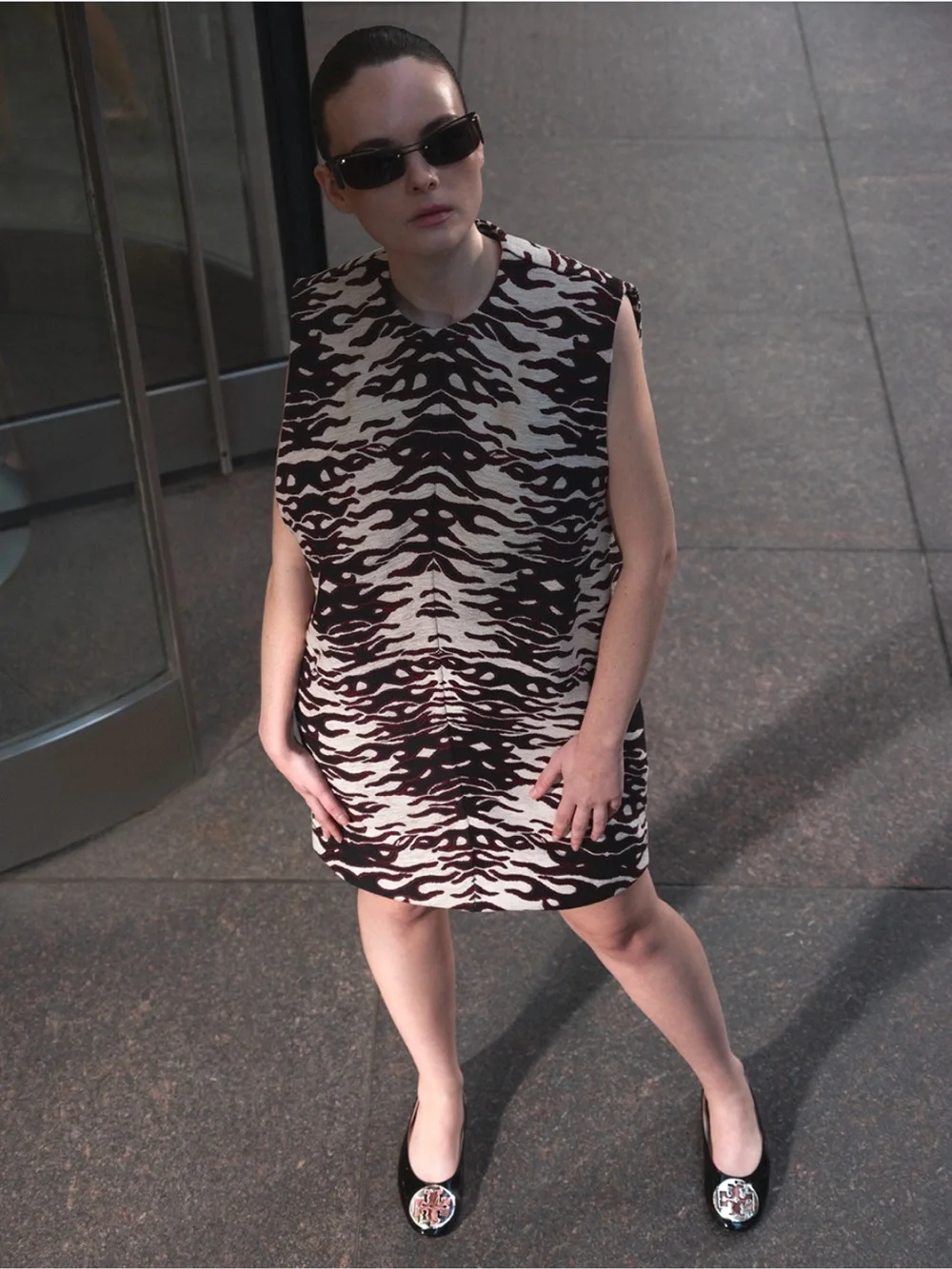 Tory Burch Round Neck Dress In Black/red Flame Chen M